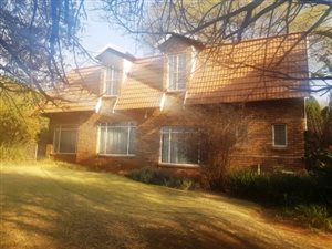 3 Bed House in Bronberrick