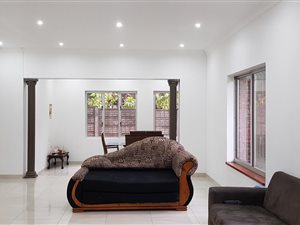 3 Bed House in Meerensee