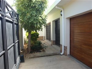 3 Bed Townhouse in Capricorn