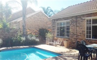 3 Bedroom Townhouse in Honeydew Ridge