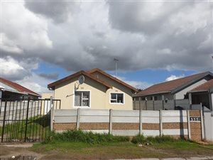 3 Bed House in Langa
