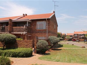 2 Bed Apartment in Clarina