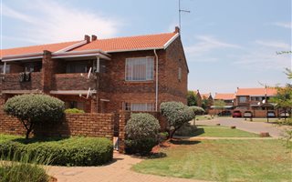 2 Bedroom Apartment in Clarina