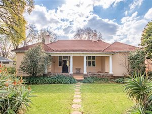 4 Bed House in Houghton Estate