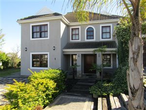 4 Bedroom House in Zevenwacht Country Estate