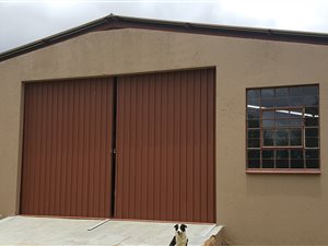 3 Bed House in Kameeldrift East