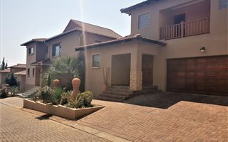 3 Bedroom House in Fleurdal