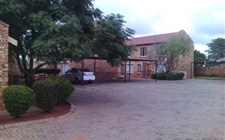 2 Bedroom Apartment in Clarina