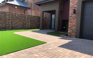 3 Bedroom House in Flamwood