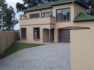 3 Bed Cluster in Norton Park
