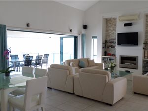 3 Bed House in Mykonos