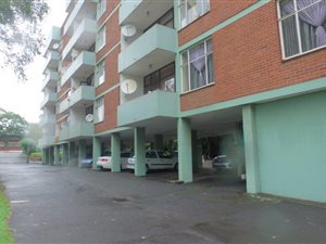 2 Bed Apartment in Pinetown Central