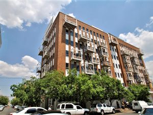 1 Bed Apartment in Maboneng