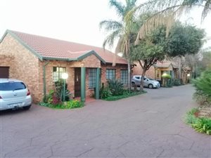 3 Bed Townhouse in Magalieskruin