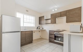 2 Bedroom Apartment in Crystal Park