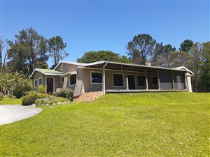 2.7 ha Smallholding in Plettenberg Bay