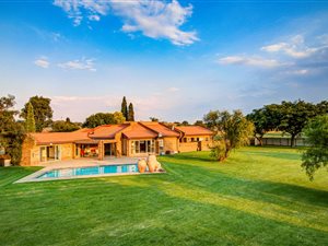 2 ha Farm in Benoni AH