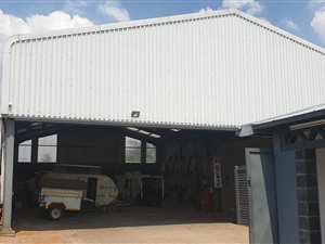 590 m² Industrial space in Gezina