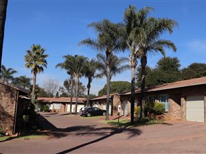 3 Bed Townhouse in Monument Park