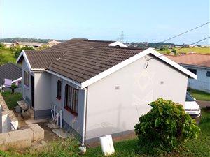 3 Bed House in Lovu