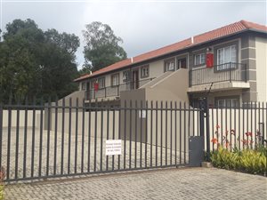 2 Bed Apartment in Selcourt