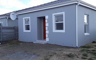 2 Bedroom House in Newton