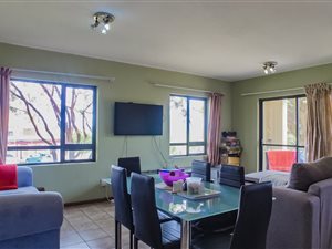 2 Bed Apartment in Jackal Creek (Northriding)