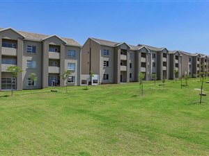 2 Bed Townhouse in Blue Hills