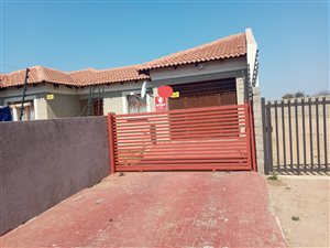3 Bed House in Mahlasedi Park