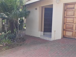 3 Bed House in Die Wilgers