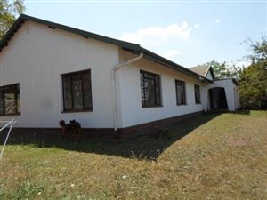 4 Bed House in Lincoln Meade
