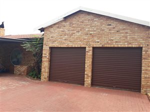 4 Bedroom House in Randpoort