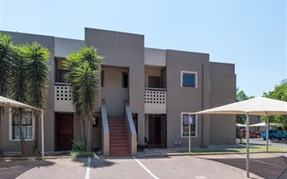 3 Bedroom Townhouse in Raceview