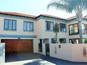 5 Bed House in Amberfield