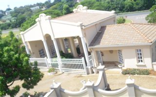 5 Bedroom House in Amanzimtoti