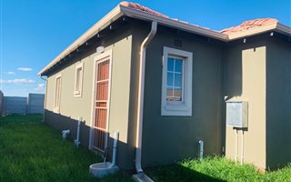 3 Bedroom House in Sky City
