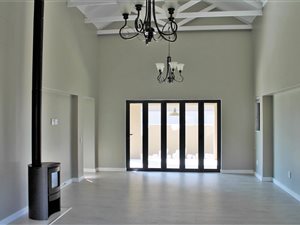 3 Bed House in Copperleaf