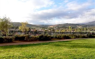 2 Bedroom Apartment in Sir Lowrys Pass