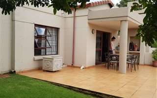3 Bedroom Simplex in Waterkloof