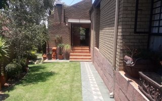 3 Bedroom House in Die Heuwel