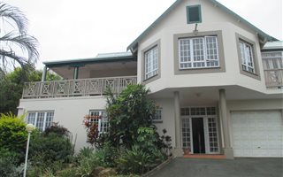 4 Bedroom Duplex in Sunningdale