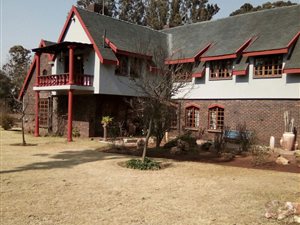 2.5 ha Farm in Valley Settlements AH