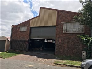 450 m² Commercial space in Krugersdorp Central