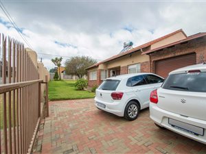 3 Bed House in Newclare