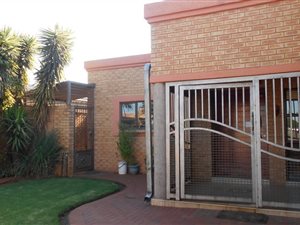 3 Bed House in Lenasia