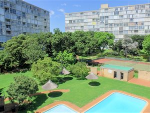 1 Bed Apartment in Bedfordview
