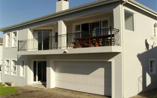 3 Bedroom Cluster in Paradise
