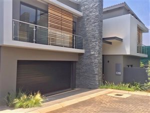 3 Bedroom Townhouse in Kentview