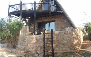 2 Bedroom House in Buffelspoort