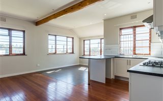 2 Bedroom Apartment in Strand South